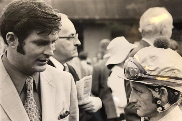 1970 - DUST COMMANDER in the Kentucky Derby Winners Circle - Color - 10 x  8